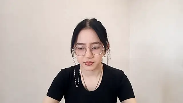 SolvedGlobe online show from 04.17.26