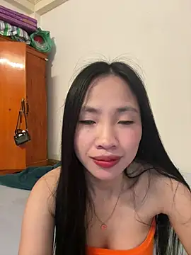 Snapshot of MIABCDZ chatting on 05.20.26 MIABCDZ online show from 05.20.26