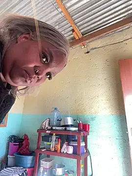 friendlybitch22 online show from 06.07.26