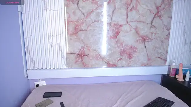 Lord Tayron online show from 04.15.26