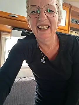 lescoquinsdu40 online show from 03.05.26