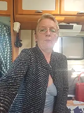 lescoquinsdu40 online show from 03.22.26