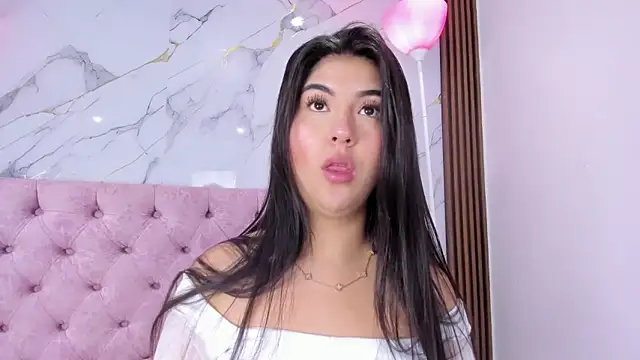 AbrilQuintana  online show from 05.27.26