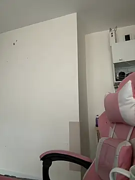 soft focus online show from 04.12.26