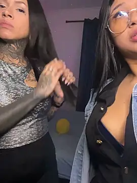 DommeLola online show from 05.02.26