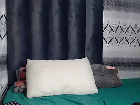 Kinky-Nicky04 online show from 05.18.26