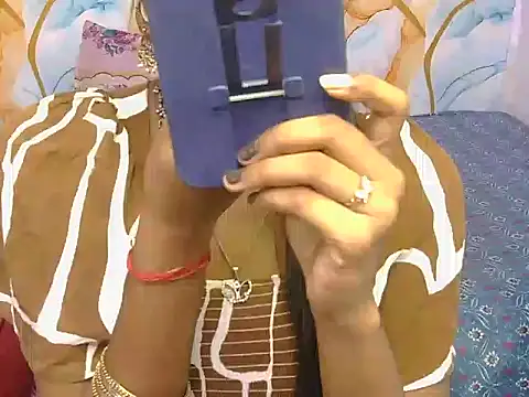 yours-isha online show from 07.12.26