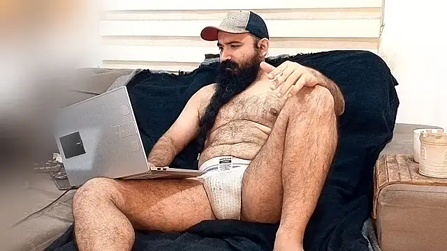 Snapshot of Barba_Negra_Fumador chatting on 07.15.26 Barba Negra Fumador online show from 07.15.26