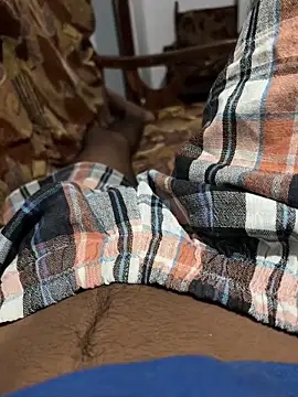 Snapshot of DimuthuBoy chatting on 03.03.26 DimuthuBoy online show from 03.03.26