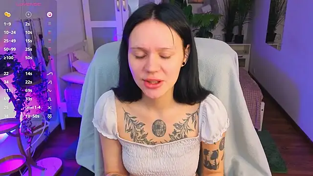 kittenlolla online show from 04.30.26