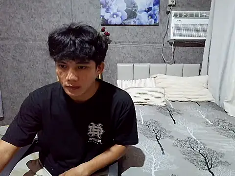 Snapshot of marksurelyhard chatting on 08.01.26 marksurelyhard online show from 08.01.26