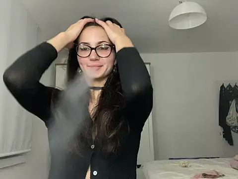 Ellamay06 online show from 04.17.26