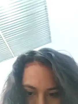 Snapshot of Ximenadeluxe chatting on 03.03.26 Ximenadeluxe online show from 03.03.26