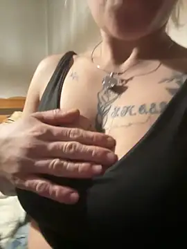 Snapshot of Bblonds1 chatting on 03.02.26 Bblonds1 online show from 03.02.26