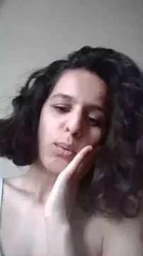 Snapshot of MissElen chatting on 04.06.26 MissElen online show from 04.06.26