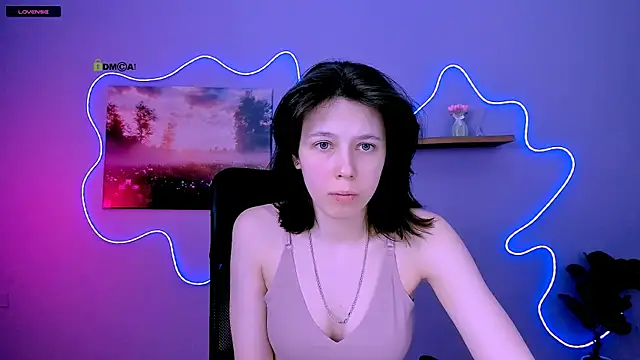 aria wild  online show from 04.10.26