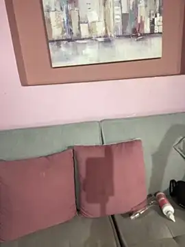 Im Luuu online show from 04.15.26