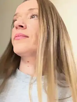 MONICANIX online show from 04.23.26