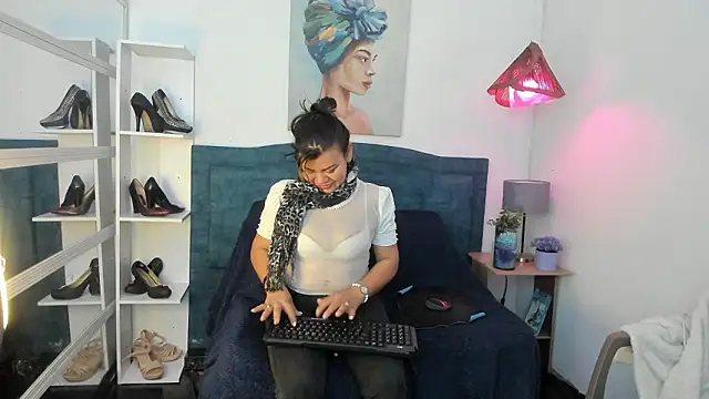 KiaraXMilf online show from 03.22.26