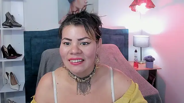 KiaraXMilf online show from 03.31.26