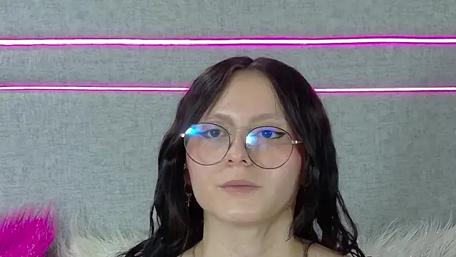 Naomimolie online show from 07.15.26