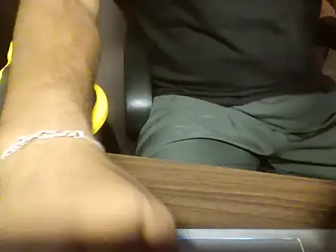 Snapshot of bigbuldgee chatting on 03.03.26 bigbuldgee online show from 03.03.26