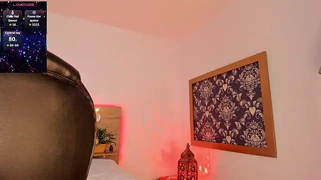  Azahaaraa  online show from 06.04.26
