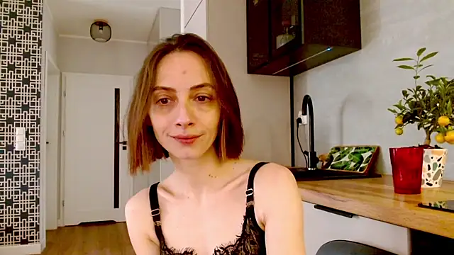 Snapshot of misssweet chatting on 05.19.26 misssweet online show from 05.19.26