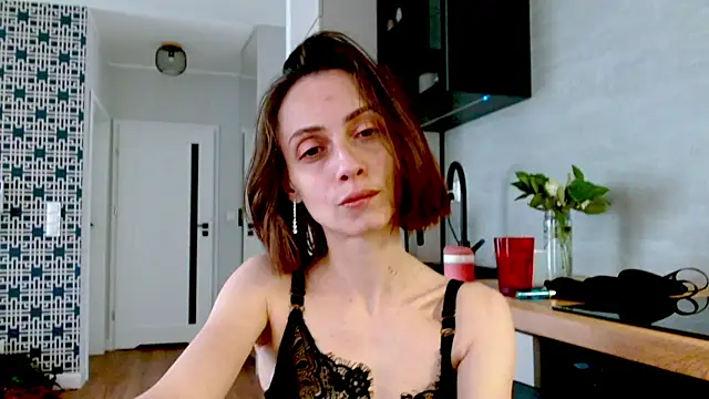Snapshot of misssweet chatting on 05.27.26 misssweet online show from 05.27.26