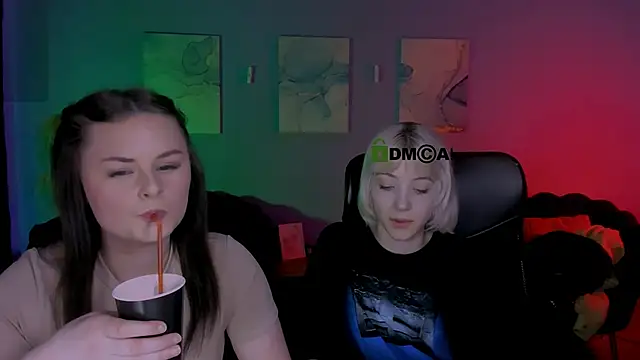 miss courtney  online show from 04.04.26