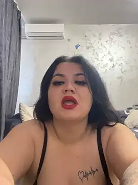 julietalovee online show from 04.09.26