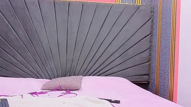 Kaely-Hot- online show from 03.17.26