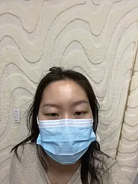 Snapshot of zrpczl1134 chatting on 03.04.26 zrpczl1134 online show from 03.04.26