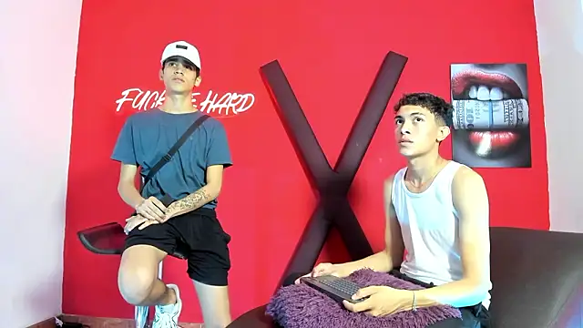 SKYN MAN online show from 03.08.26