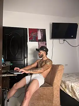 Kenny romano online show from 04.13.26