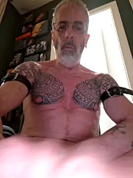 Snapshot of XXX666HEIL chatting on 05.16.26 XXX666HEIL online show from 05.16.26