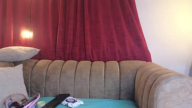 ahnaysexx online show from 04.08.26