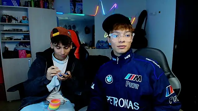 RawDuddes online show from 03.18.26