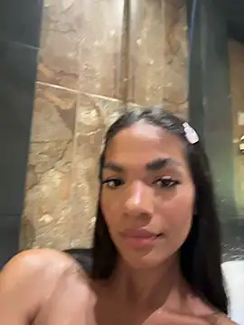 Snapshot of Millersofia chatting on 07.19.26 Millersofia online show from 07.19.26