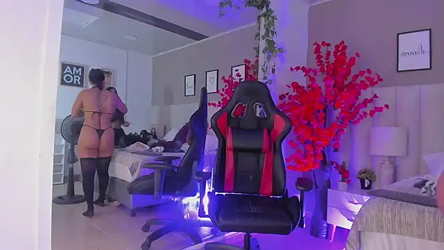 Kiara Kismet  online show from 03.31.26