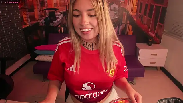 Tamaraa velez online show from 04.13.26