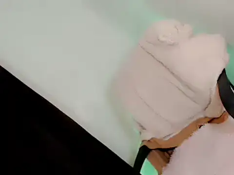 Victoria Wilton69x online show from 06.17.26