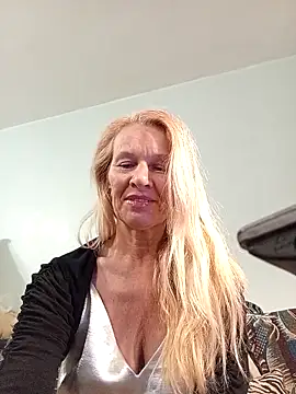 ViktoriaSexi1 online show from 05.04.26