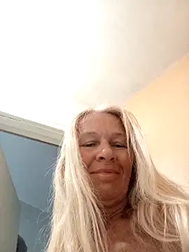 ViktoriaSexi1 online show from 06.04.26