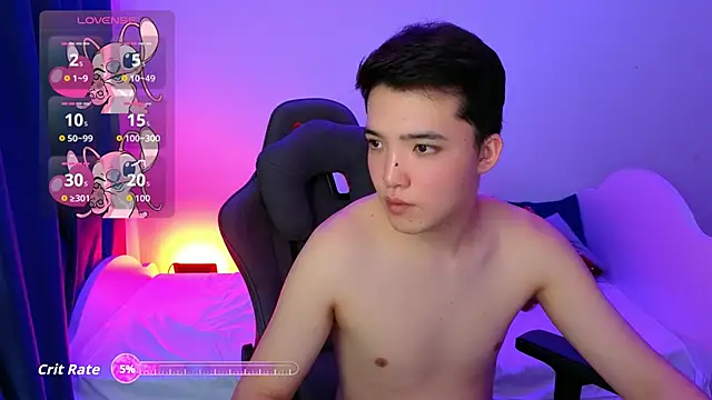 NudGlow online show from 04.11.26