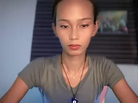 Sunkissed seductress online show from 05.17.26