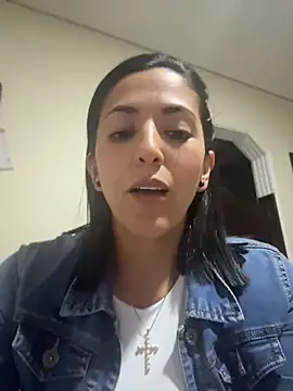 Snapshot of SamanthaWalker_ chatting on 06.15.26 SamanthaWalker online show from 06.15.26