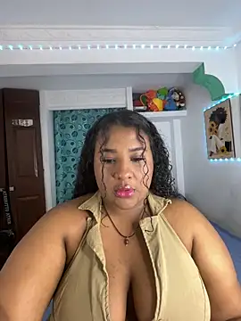 Snapshot of dana_falcoo25 chatting on 06.05.26 dana falcoo25 online show from 06.05.26