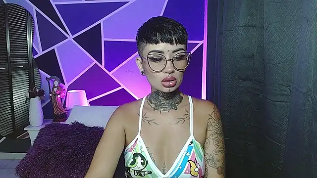 Sol Baker online show from 04.08.26