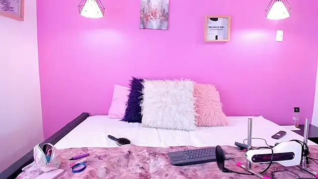 liapinket online show from 04.12.26